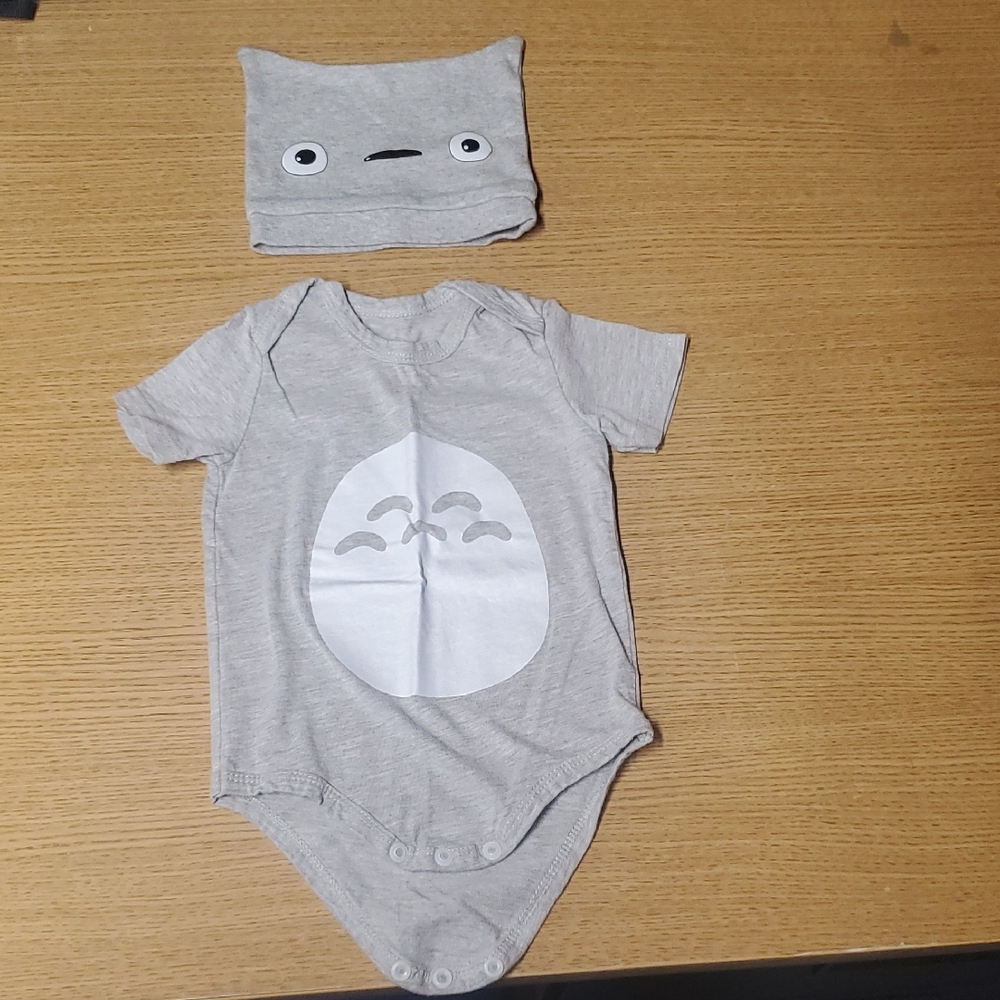 Totoro Gray Baby Onesie And Hat Set